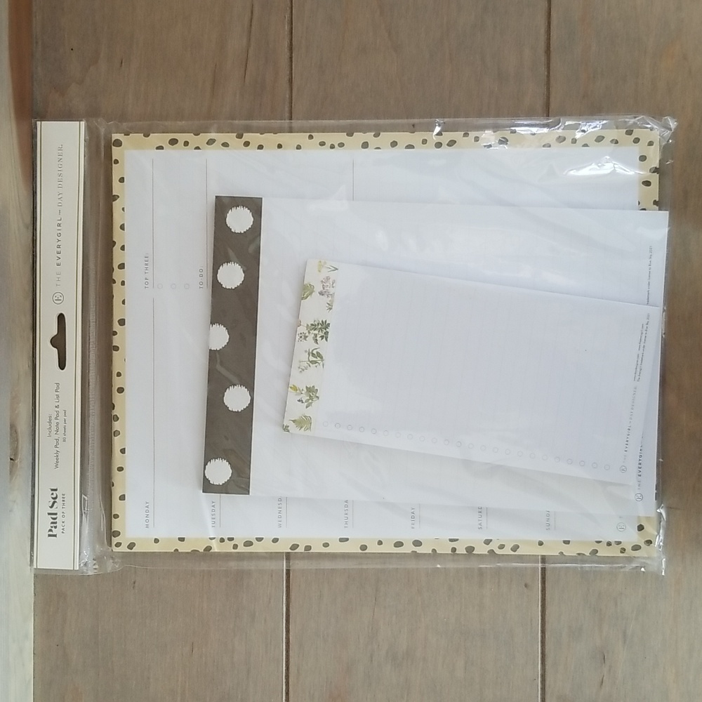 The Everygirl Day Designer Pad Set